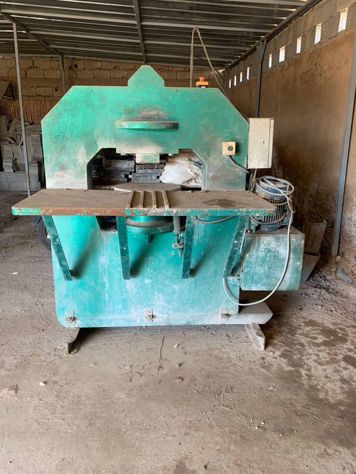 Presses de Carreaux de Ciment